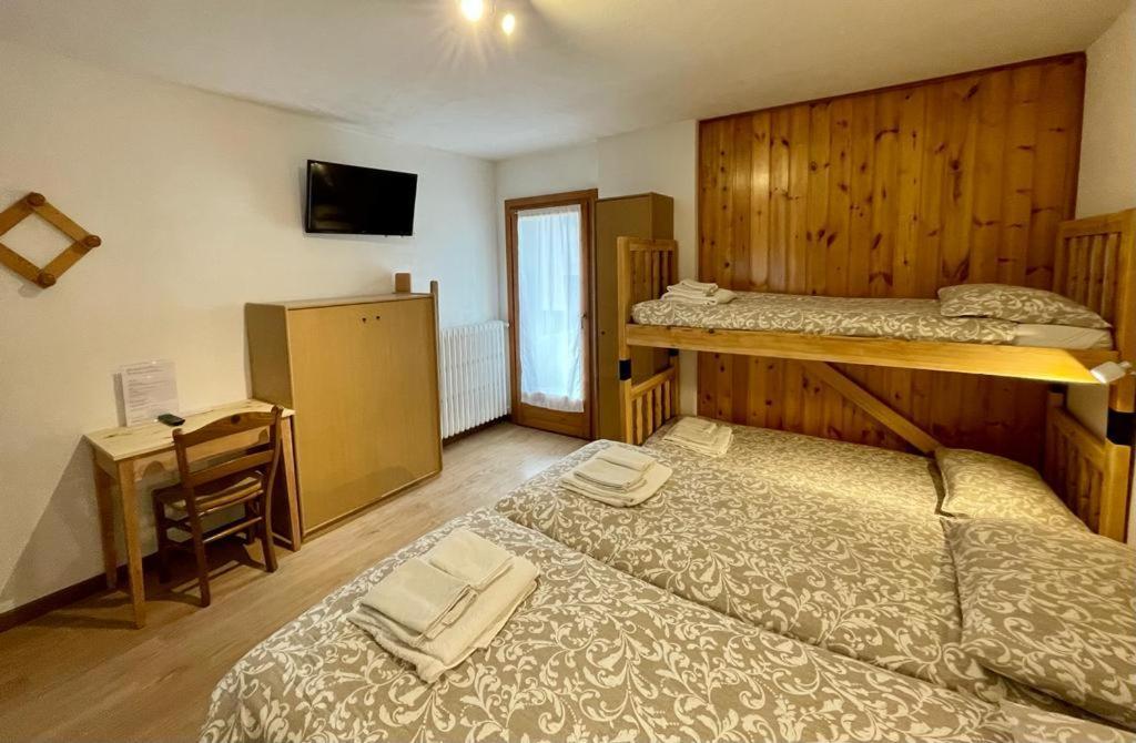 Ambassador Rooms In Bormio, Solo Camera Senza Colazione Dış mekan fotoğraf