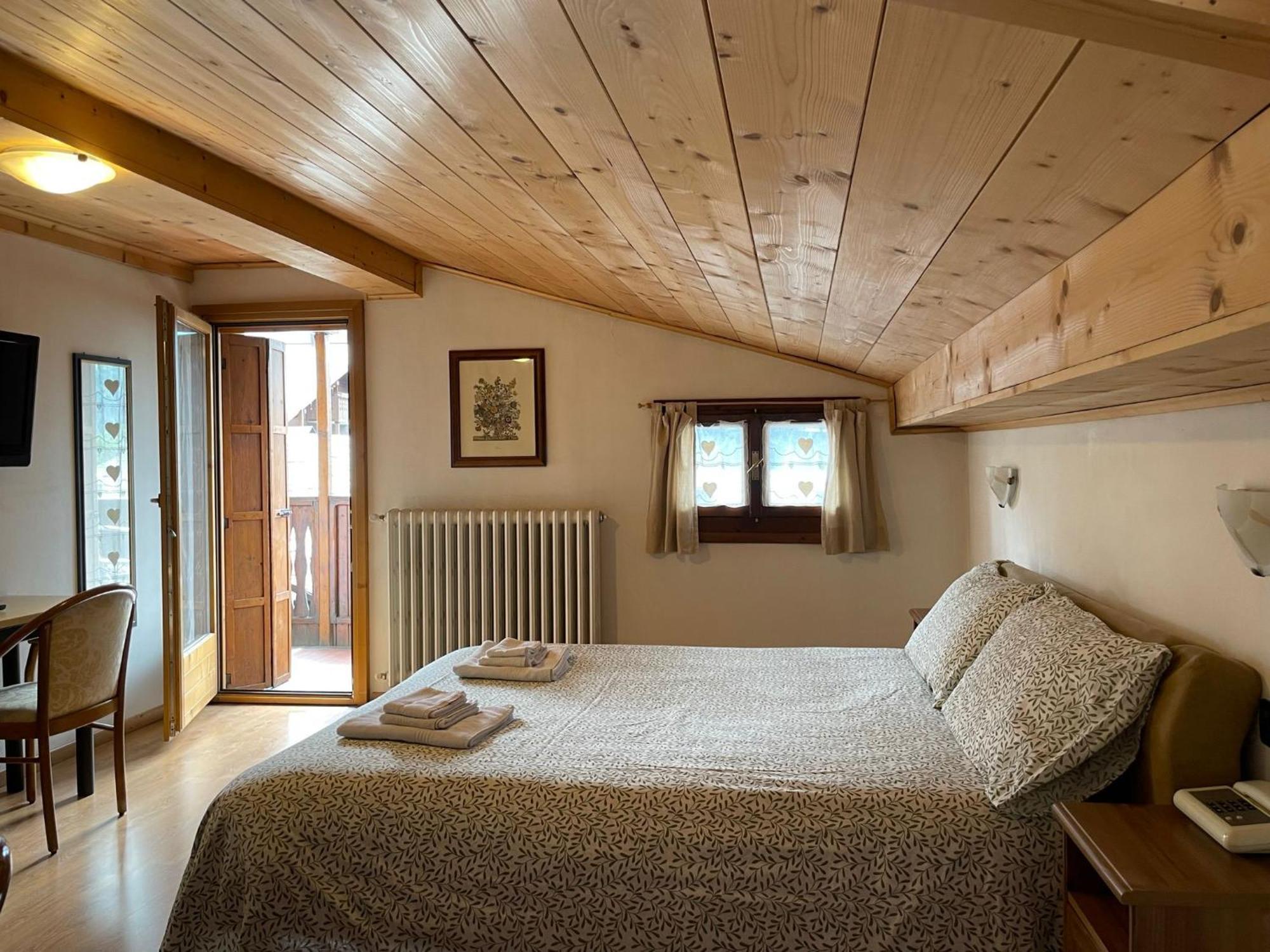 Ambassador Rooms In Bormio, Solo Camera Senza Colazione Dış mekan fotoğraf